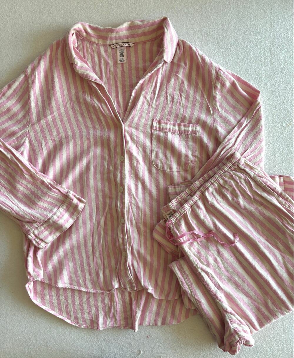 Victoria’s Secret Matching Pajama Set Long Sleeve Top Pants Women’s Large Pink